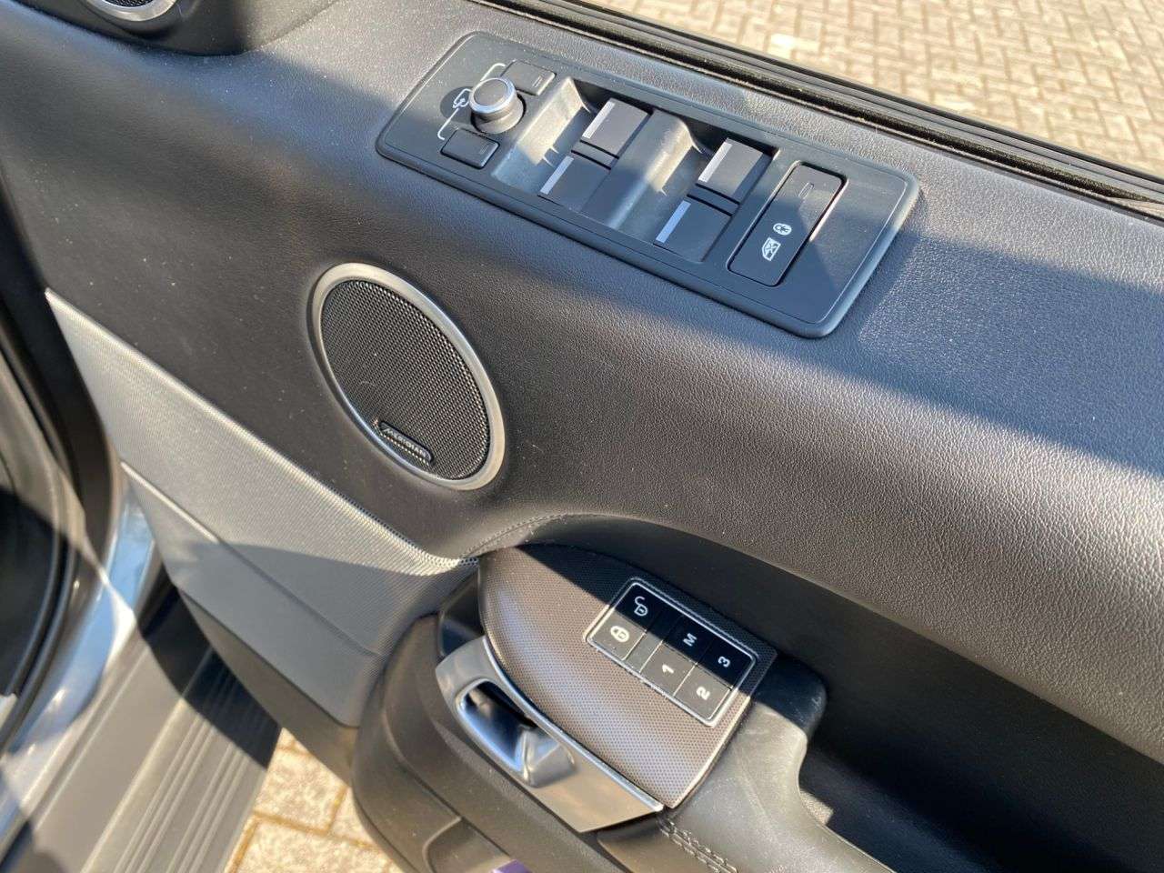 2017 LAND ROVER RANGE ROVER SPORT 2017 LAND ROVER RANGE ROVER SPORT