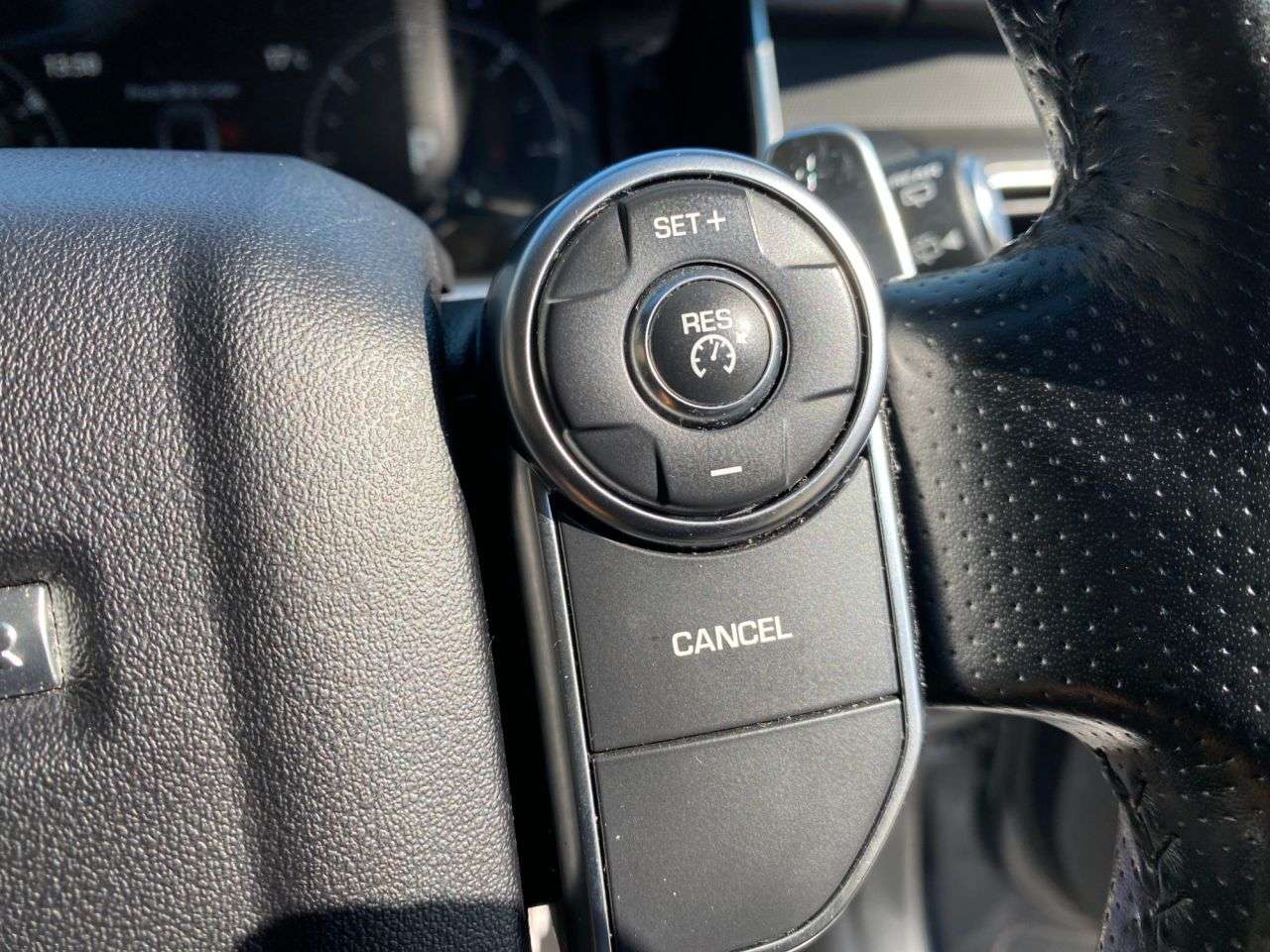 2017 LAND ROVER RANGE ROVER SPORT 2017 LAND ROVER RANGE ROVER SPORT