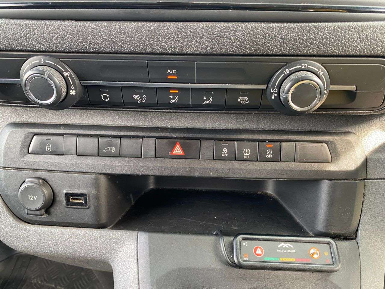 2018 TOYOTA PROACE 2018 TOYOTA PROACE