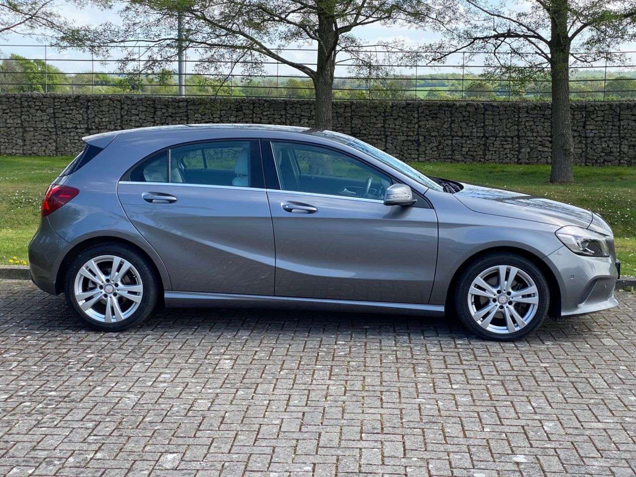 2017 MERCEDES-BENZ A-CLASS 2017 MERCEDES-BENZ A-CLASS