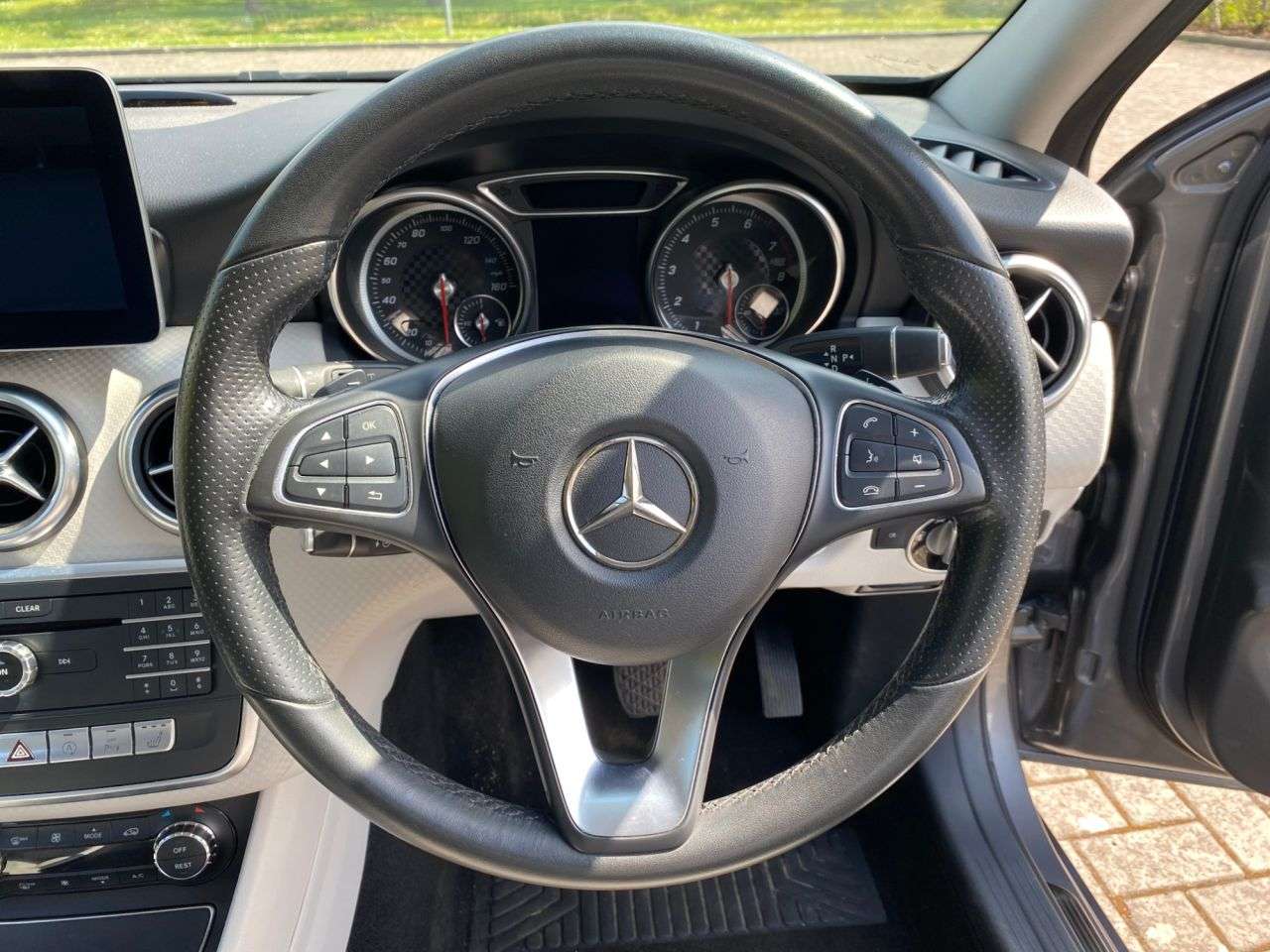 2017 MERCEDES-BENZ A-CLASS 2017 MERCEDES-BENZ A-CLASS