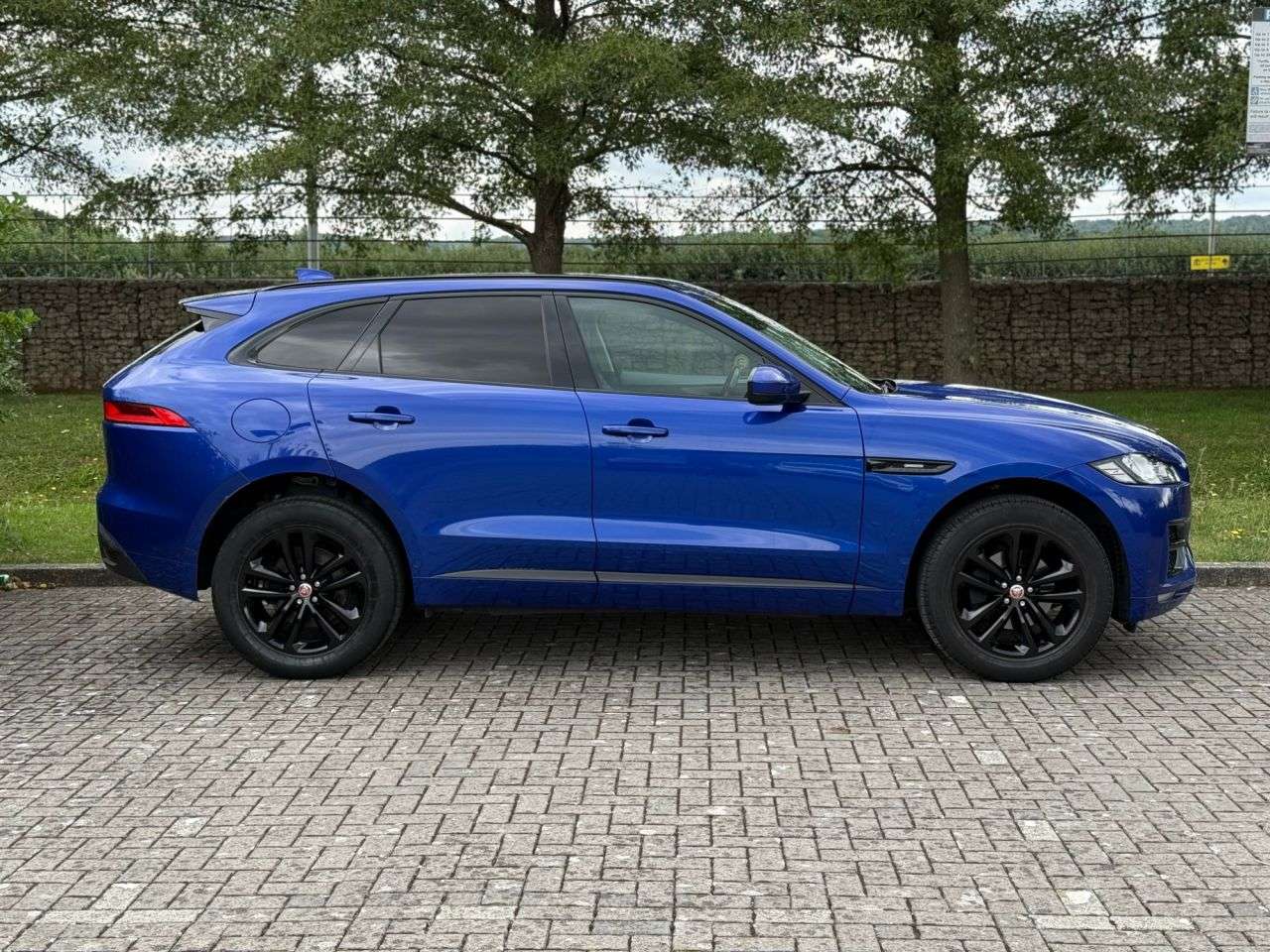 2018 JAGUAR F-PACE 2018 JAGUAR F-PACE