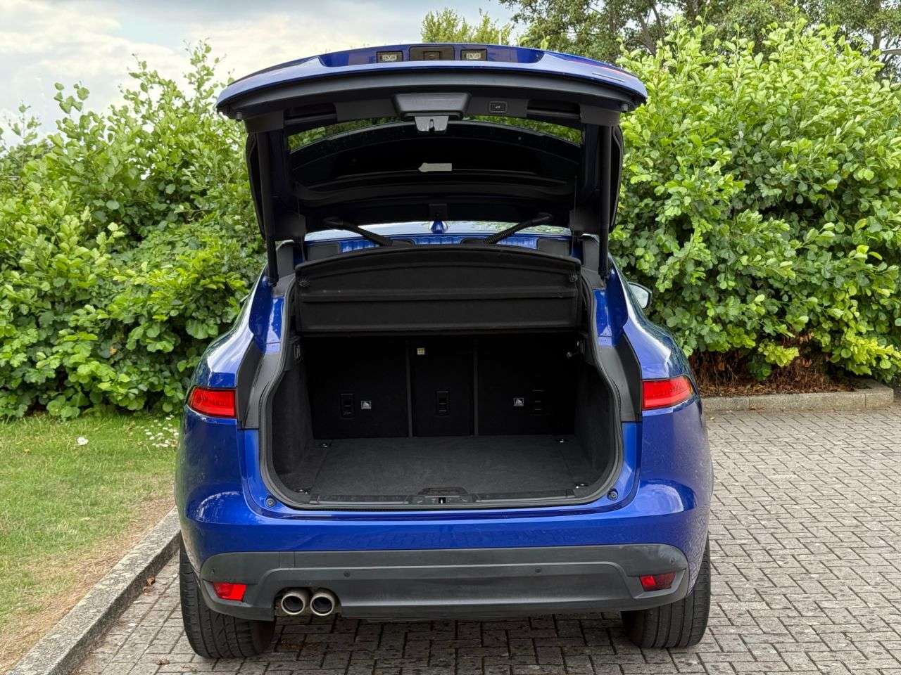 2018 JAGUAR F-PACE 2018 JAGUAR F-PACE