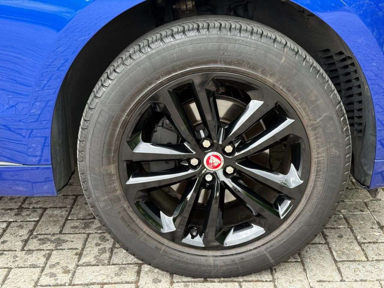 2018 JAGUAR F-PACE 2018 JAGUAR F-PACE