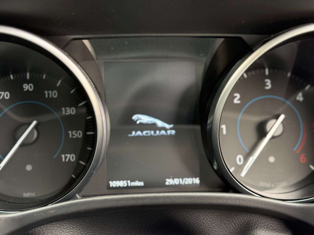 2018 JAGUAR F-PACE 2018 JAGUAR F-PACE