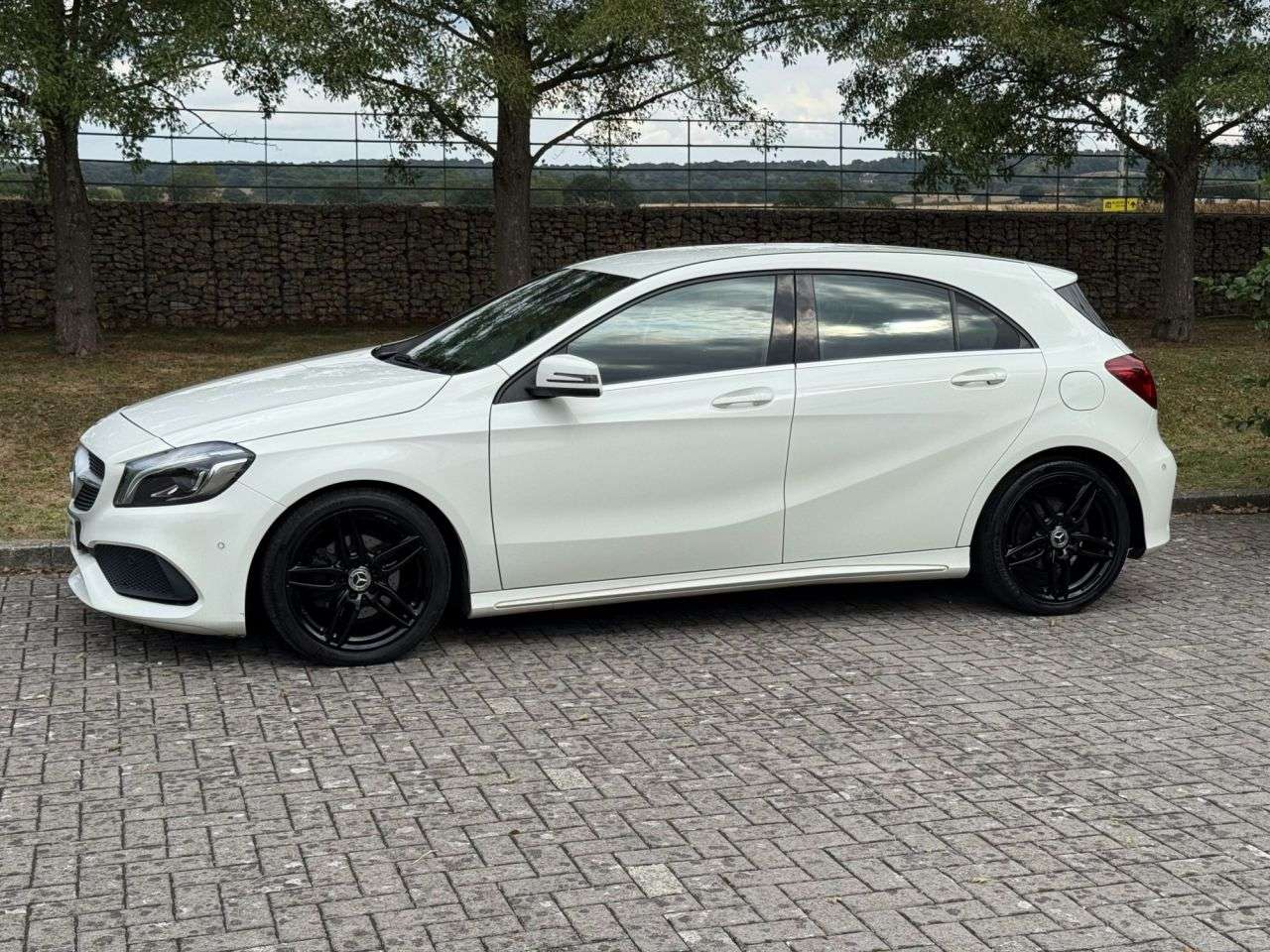 A 2017 MERCEDES-BENZ A-CLASS 1.6 A160 AMG Line (Premium) Hatchback 5dr Petrol 7G-DCT Euro 6 (s/s) (102 p A 2017 MERCEDES-BENZ A-CLASS 1.6 A160 AMG Line (Premium) Hatchback 5dr Petrol 7G-DCT Euro 6 (s/s) (102 p
