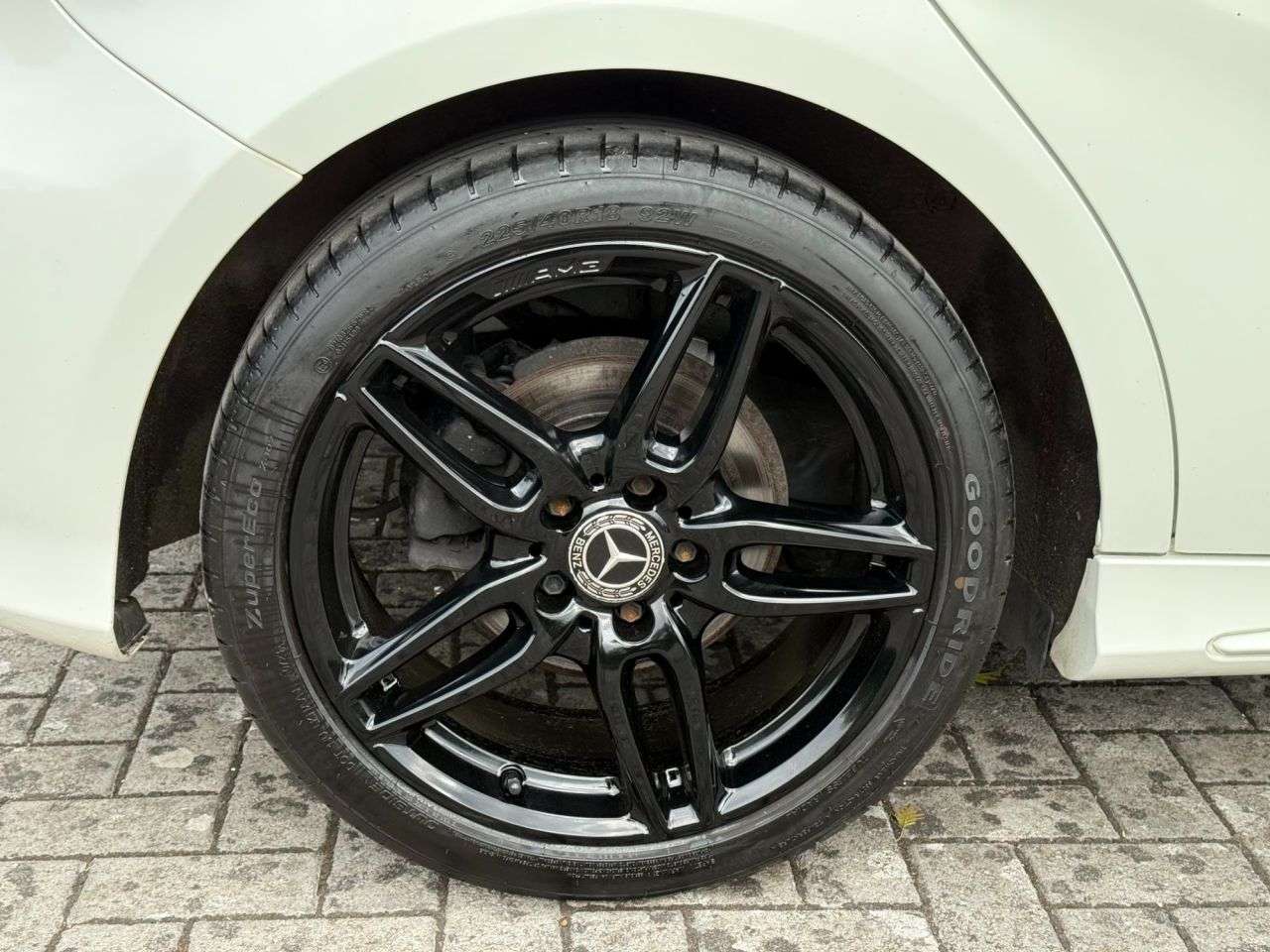 2017 MERCEDES-BENZ A-CLASS 2017 MERCEDES-BENZ A-CLASS