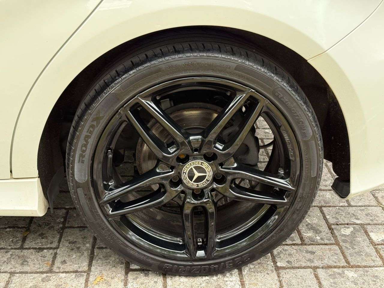 2017 MERCEDES-BENZ A-CLASS 2017 MERCEDES-BENZ A-CLASS