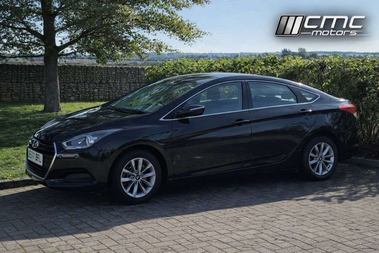 A 2017 HYUNDAI I40 1.7 CRDi Blue Drive S Saloon 4dr Diesel Manual Euro 6 (s/s) (141 ps) A 2017 HYUNDAI I40 1.7 CRDi Blue Drive S Saloon 4dr Diesel Manual Euro 6 (s/s) (141 ps)