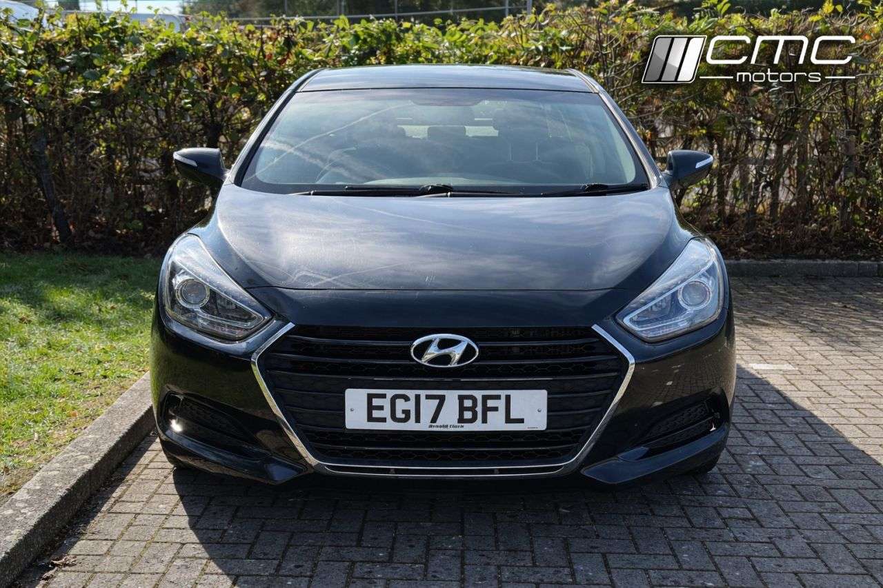 A 2017 HYUNDAI I40 1.7 CRDi Blue Drive S Saloon 4dr Diesel Manual Euro 6 (s/s) (141 ps) A 2017 HYUNDAI I40 1.7 CRDi Blue Drive S Saloon 4dr Diesel Manual Euro 6 (s/s) (141 ps)