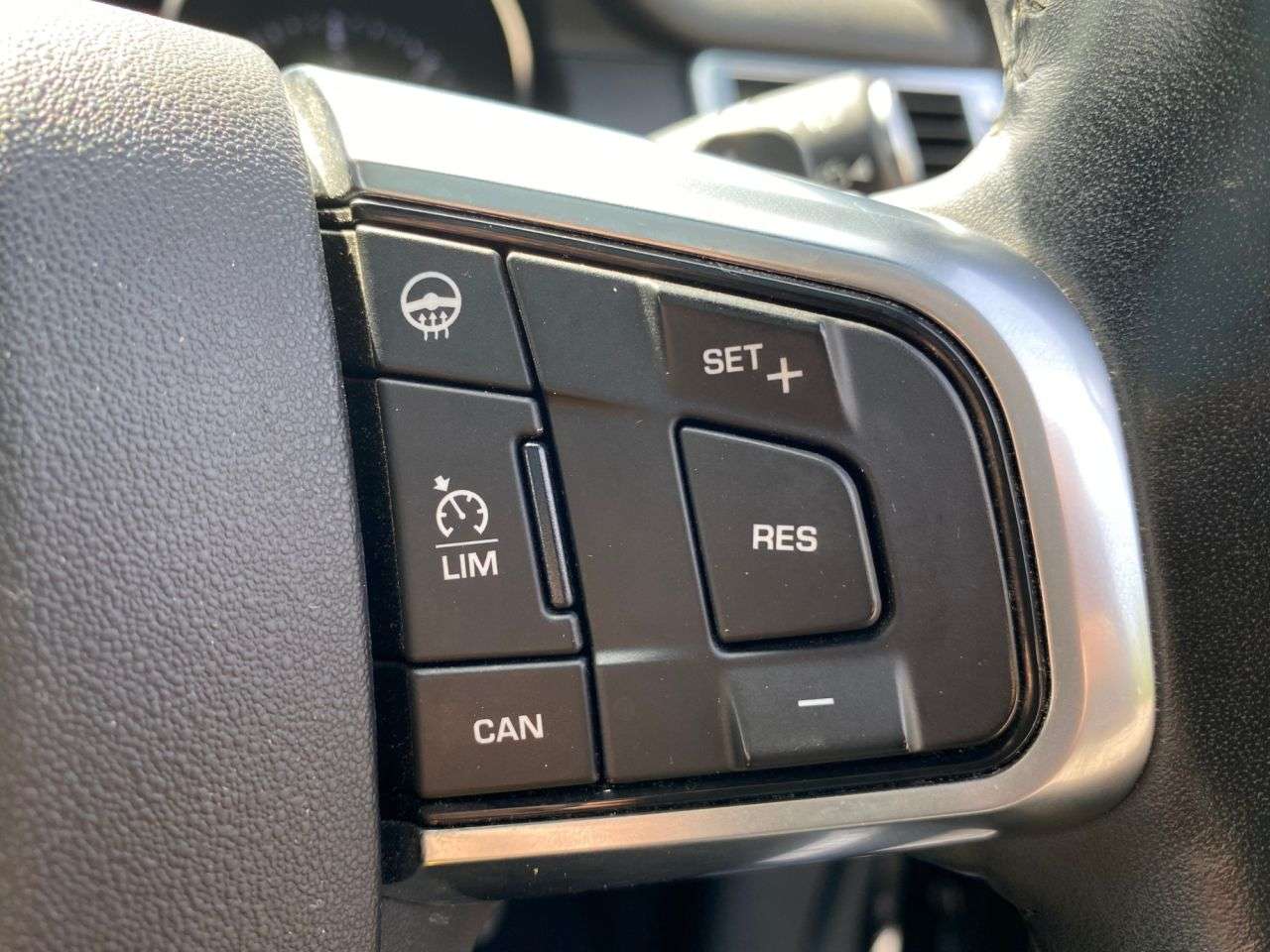 2018 LAND ROVER DISCOVERY SPORT 2018 LAND ROVER DISCOVERY SPORT