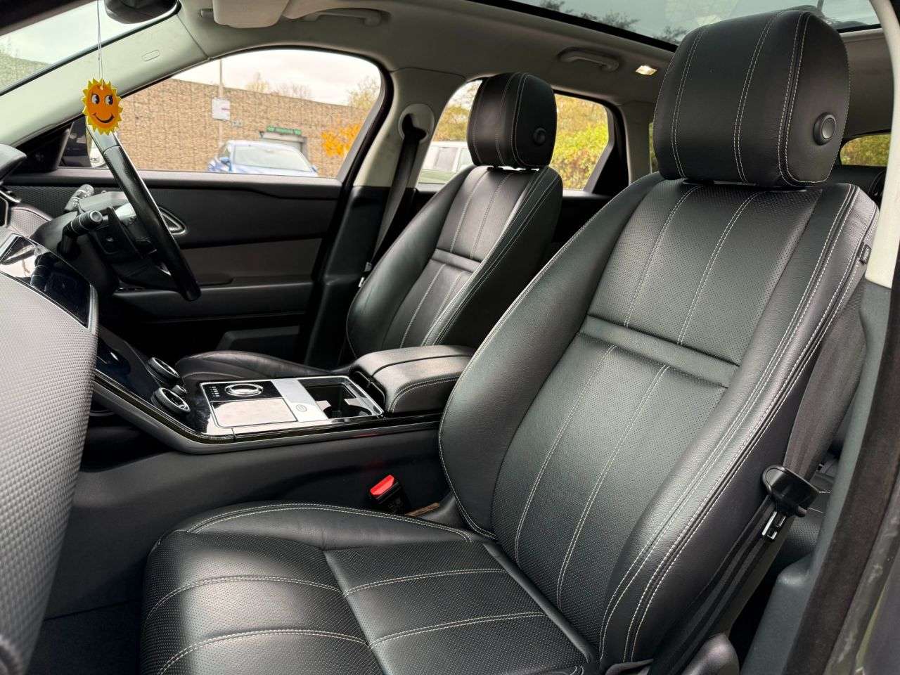 2018 LAND ROVER RANGE ROVER VELAR 2018 LAND ROVER RANGE ROVER VELAR