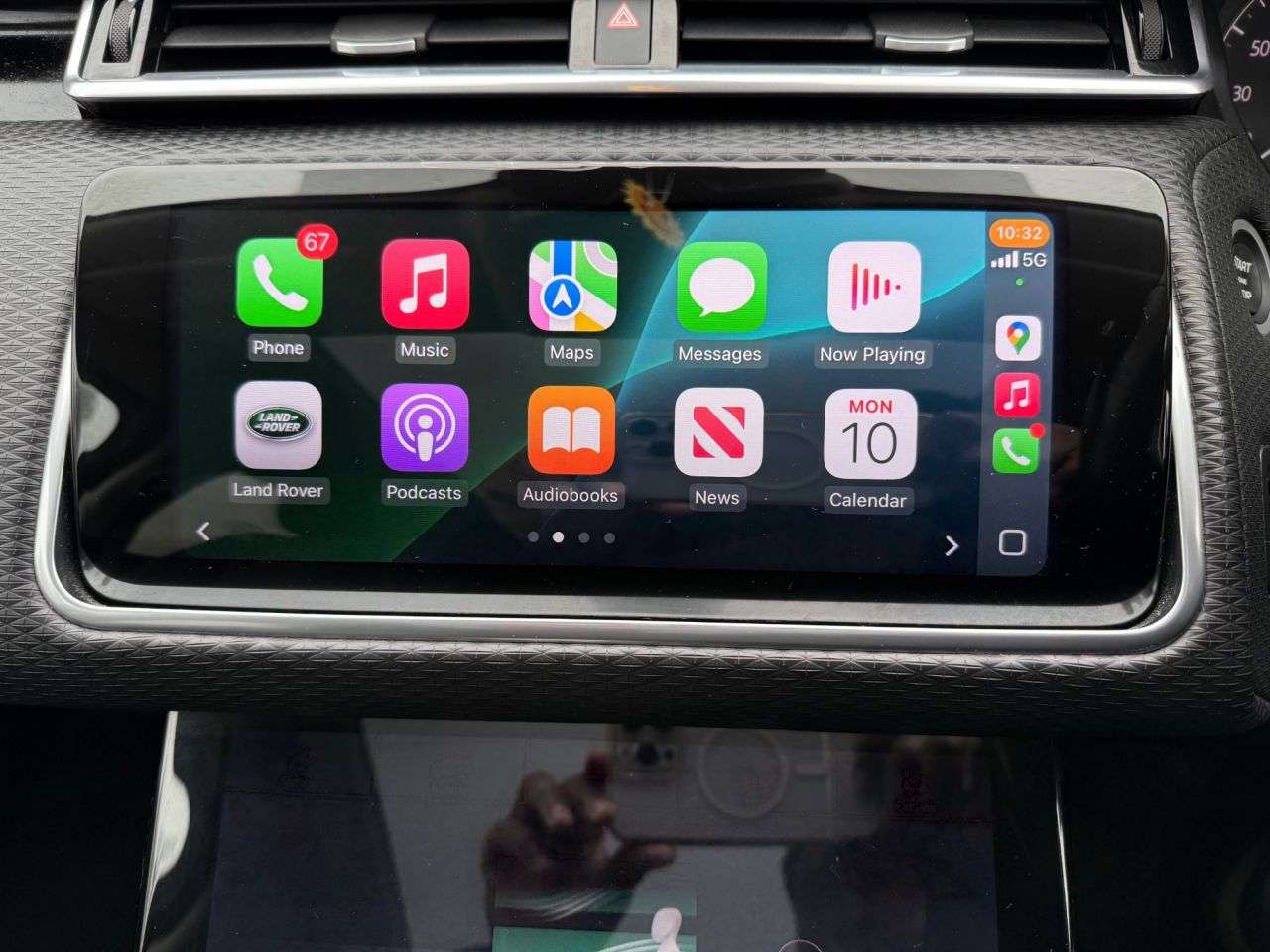 2018 LAND ROVER RANGE ROVER VELAR 2018 LAND ROVER RANGE ROVER VELAR