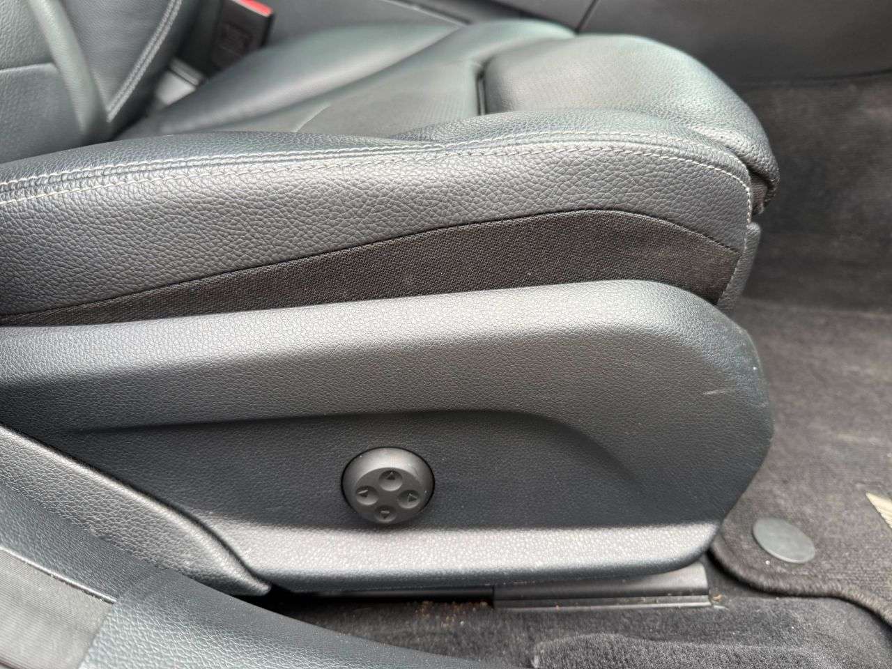 2016 MERCEDES-BENZ C-CLASS 2016 MERCEDES-BENZ C-CLASS