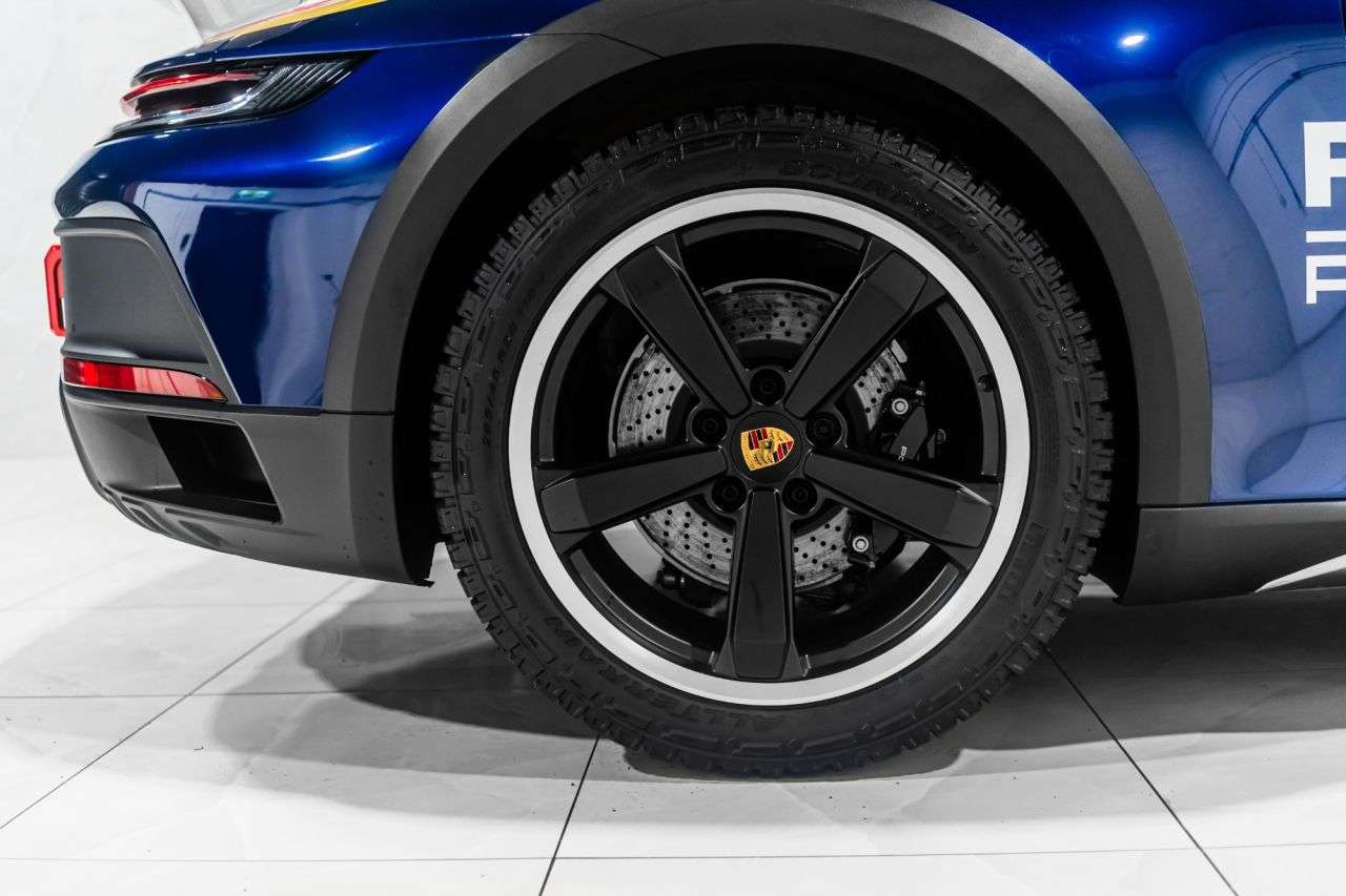 2023 PORSCHE 911 2023 PORSCHE 911