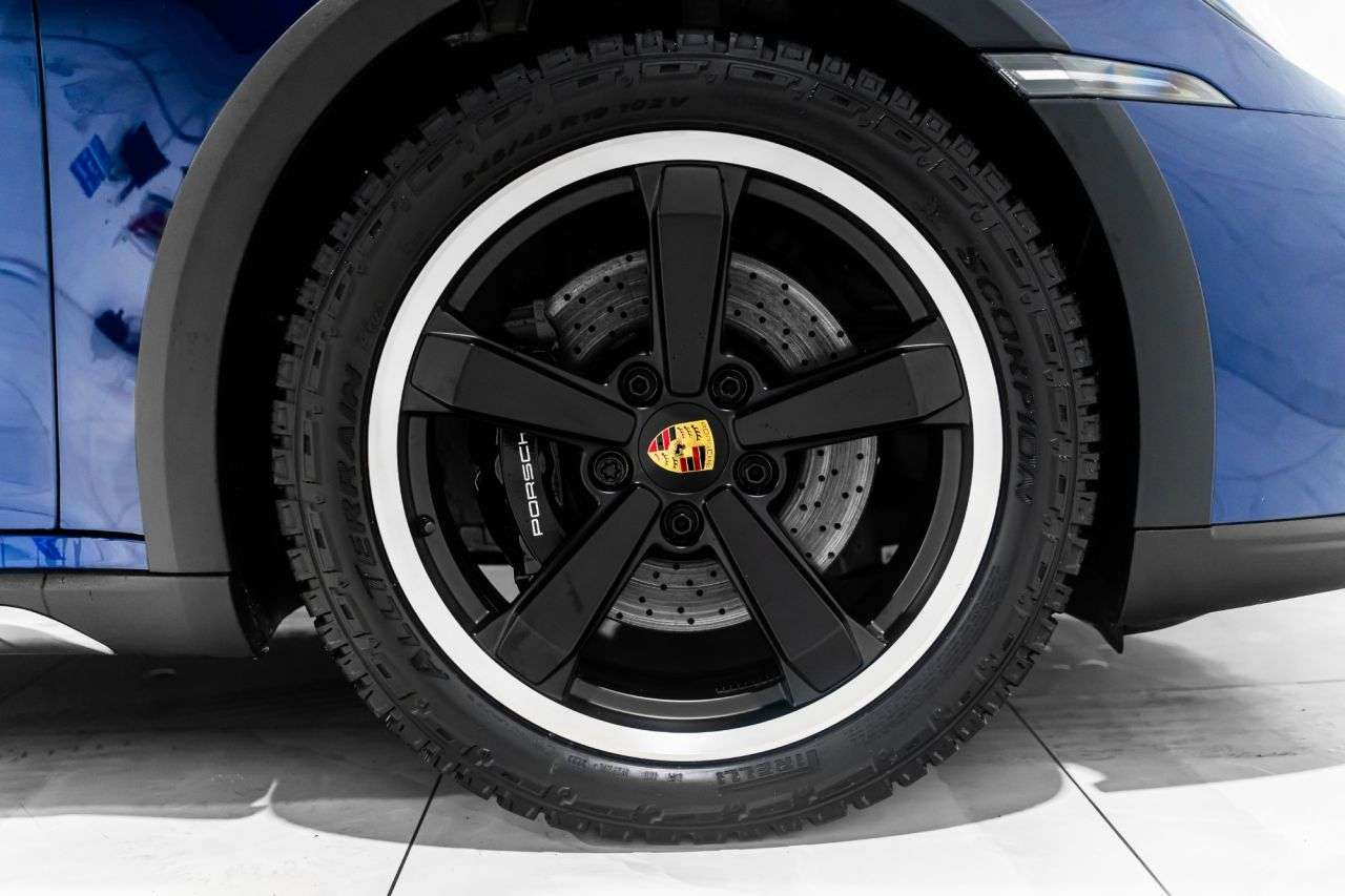 2023 PORSCHE 911 2023 PORSCHE 911