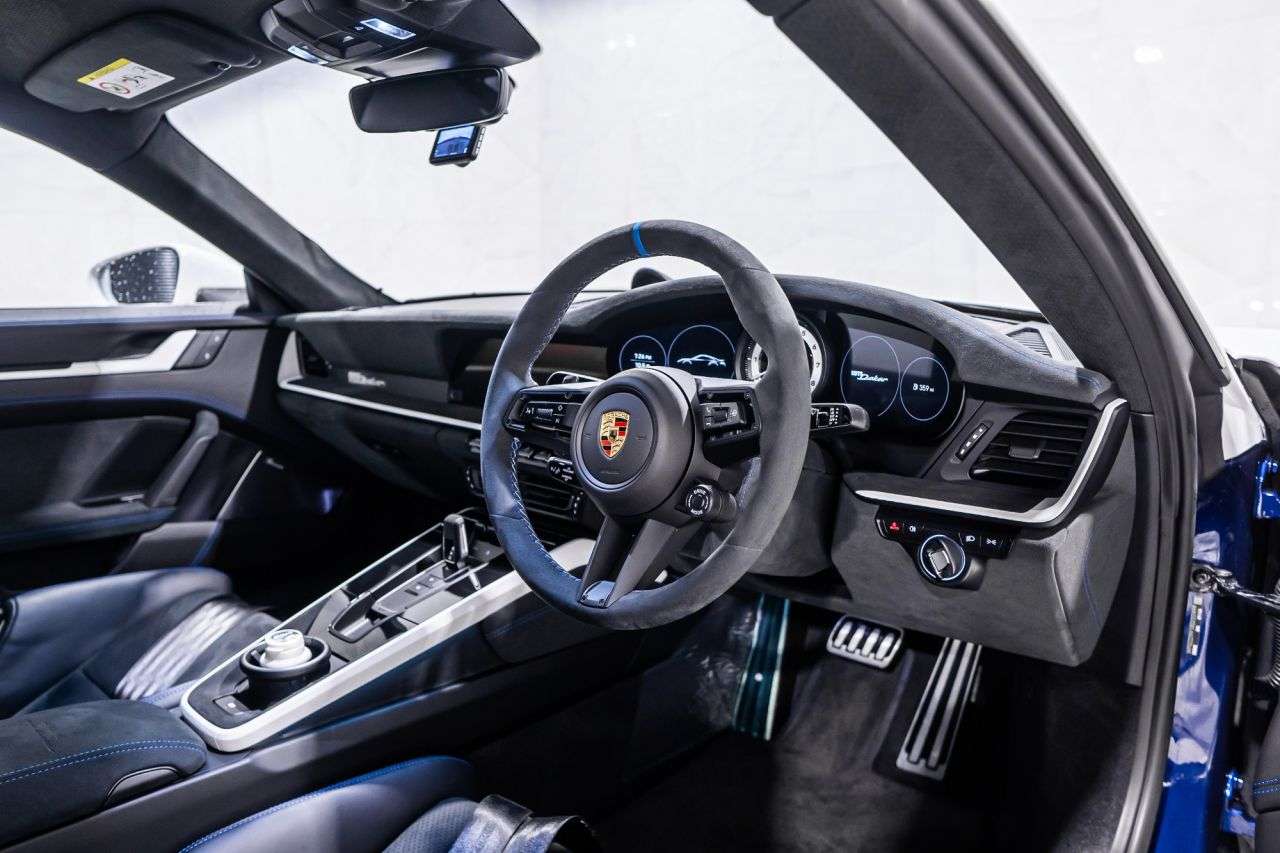 2023 PORSCHE 911 2023 PORSCHE 911