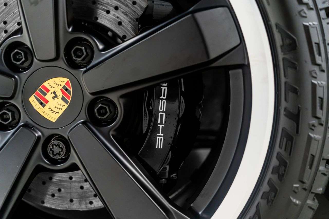 2023 PORSCHE 911 2023 PORSCHE 911