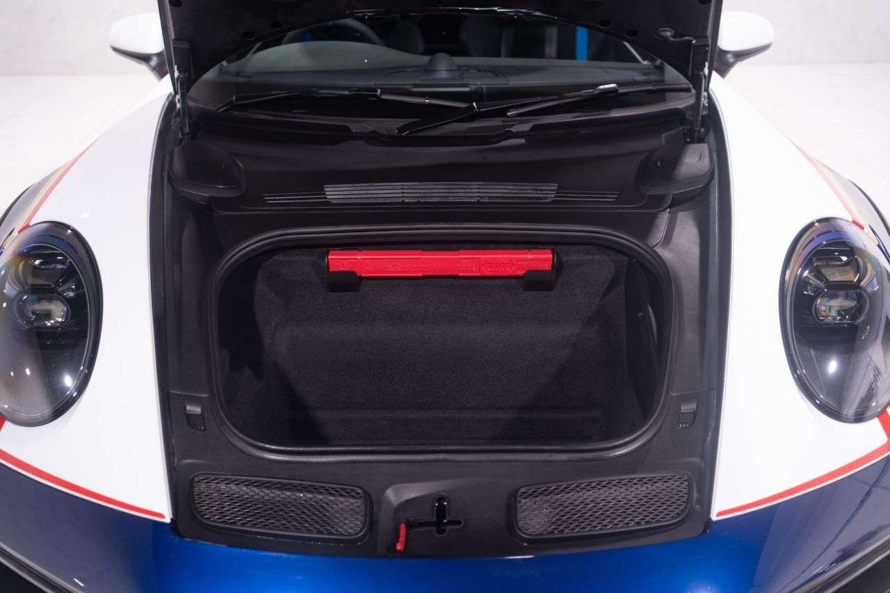 2023 PORSCHE 911 2023 PORSCHE 911