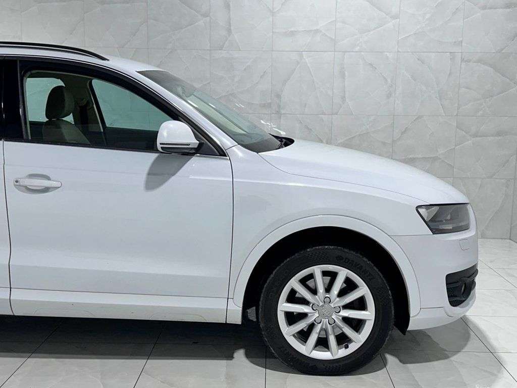2013 AUDI Q3 2013 AUDI Q3