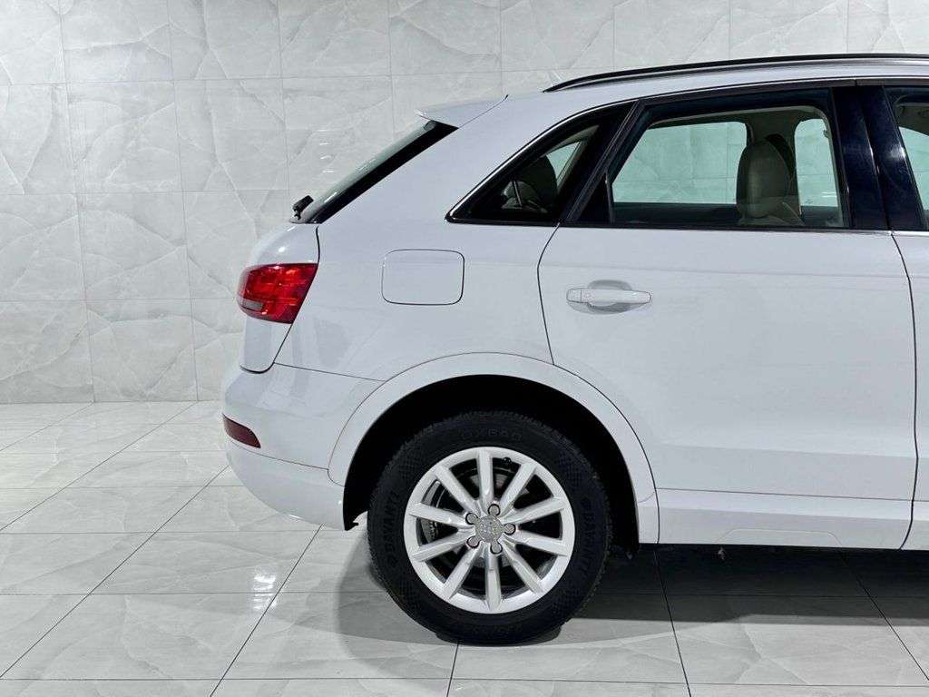 2013 AUDI Q3 2013 AUDI Q3
