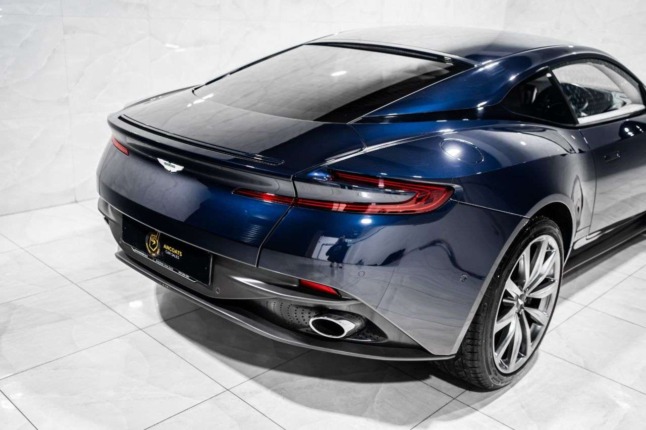 2017 ASTON MARTIN DB11 2017 ASTON MARTIN DB11