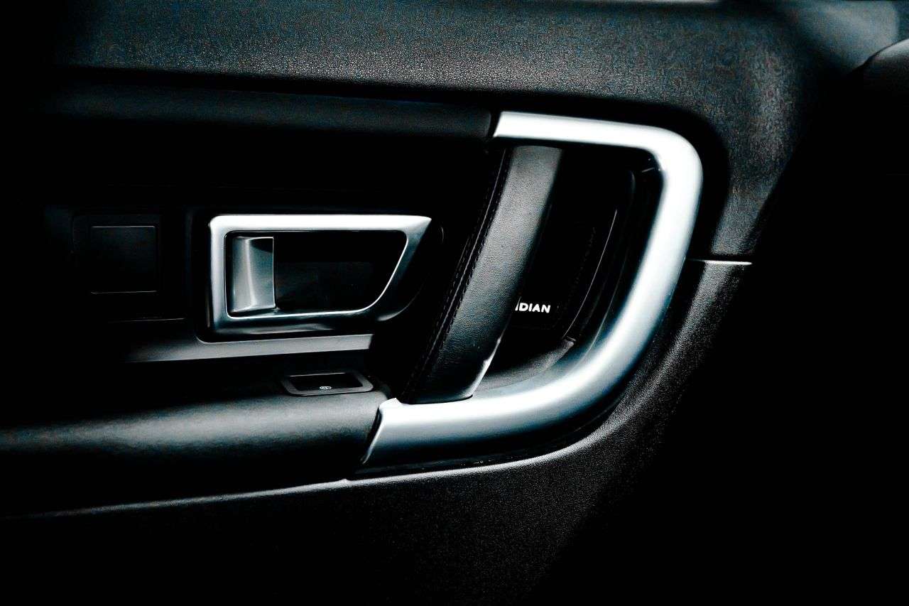 2018 LAND ROVER DISCOVERY SPORT 2018 LAND ROVER DISCOVERY SPORT