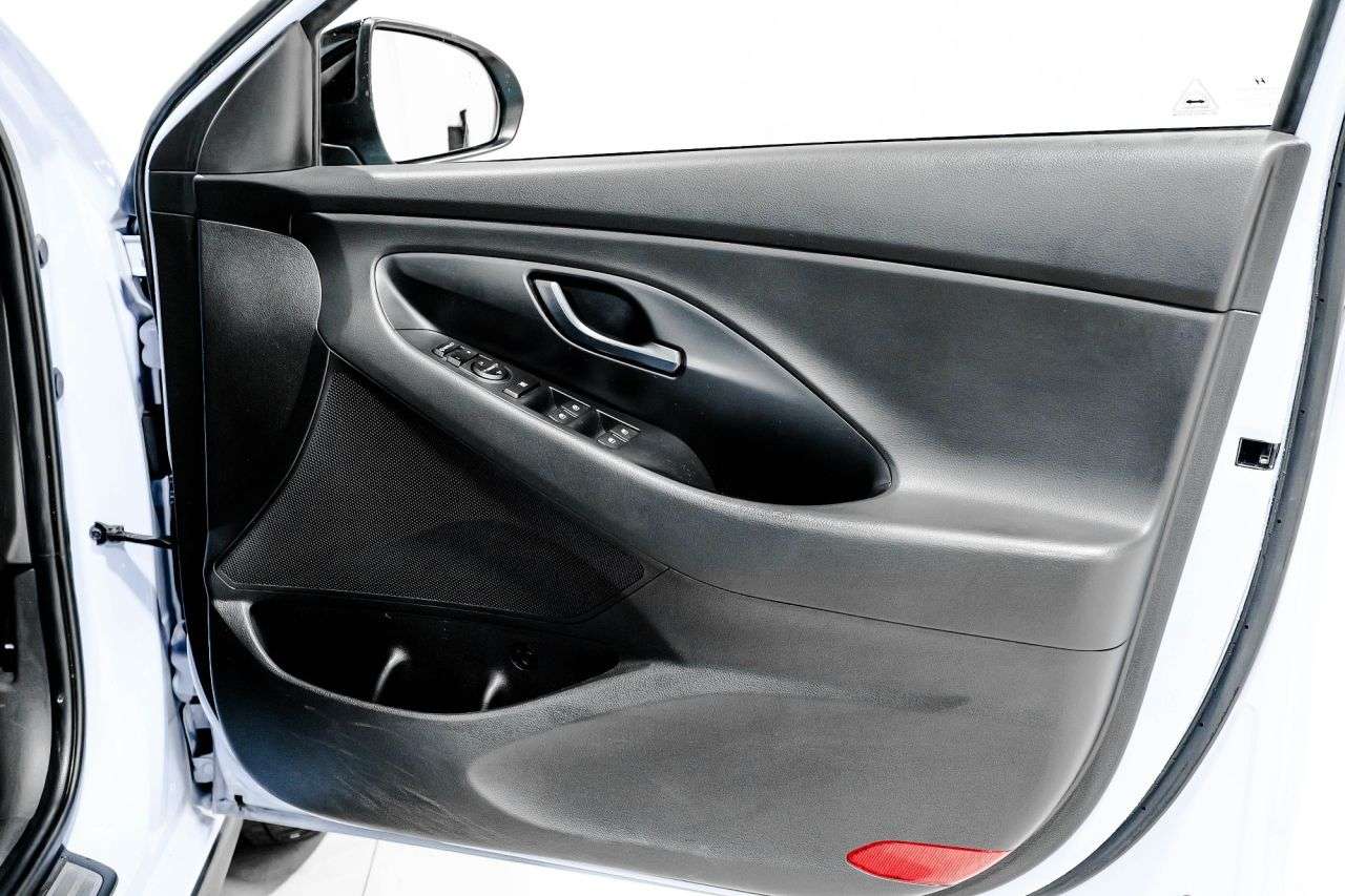 2022 HYUNDAI I30 2022 HYUNDAI I30