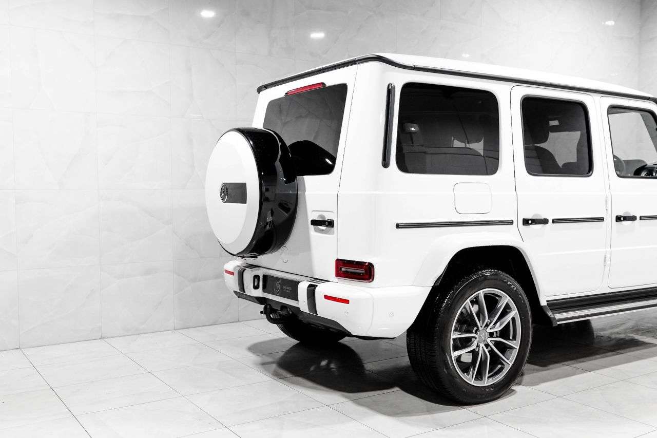 null MERCEDES-BENZ G-CLASS null MERCEDES-BENZ G-CLASS