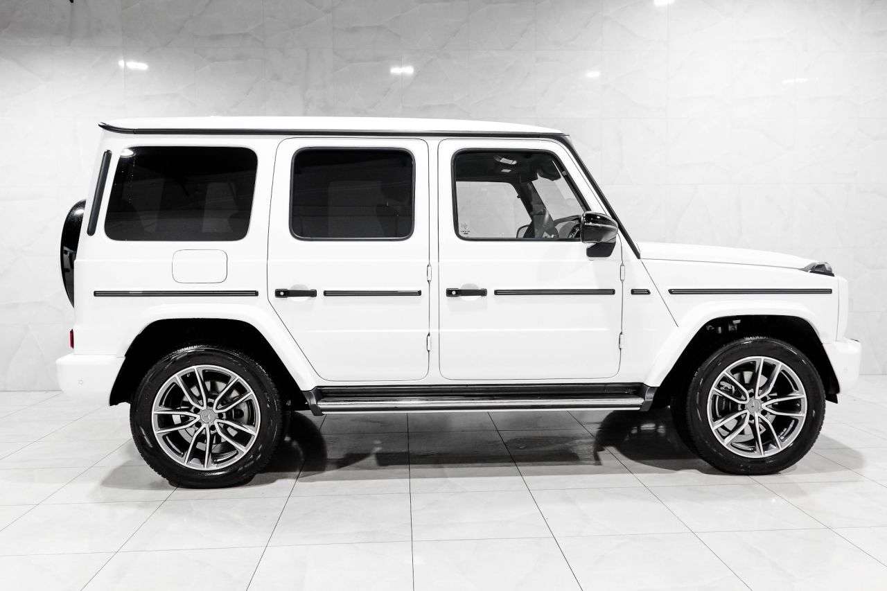 null MERCEDES-BENZ G-CLASS null MERCEDES-BENZ G-CLASS