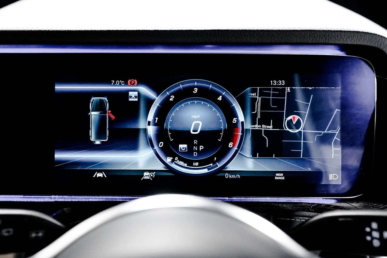 null MERCEDES-BENZ G-CLASS null MERCEDES-BENZ G-CLASS