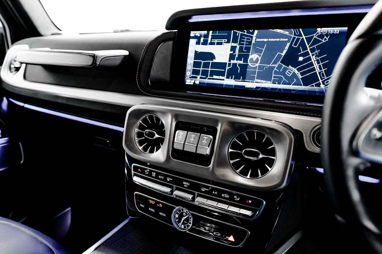 null MERCEDES-BENZ G-CLASS null MERCEDES-BENZ G-CLASS