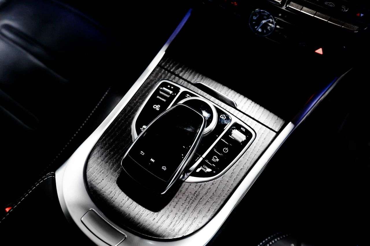 null MERCEDES-BENZ G-CLASS null MERCEDES-BENZ G-CLASS