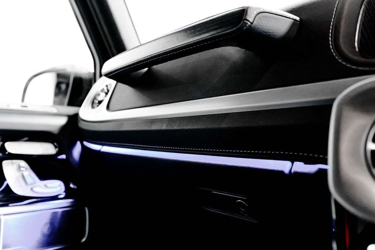 null MERCEDES-BENZ G-CLASS null MERCEDES-BENZ G-CLASS