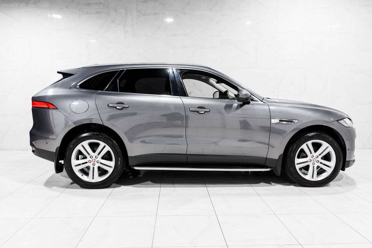 2016 JAGUAR F-PACE 2016 JAGUAR F-PACE