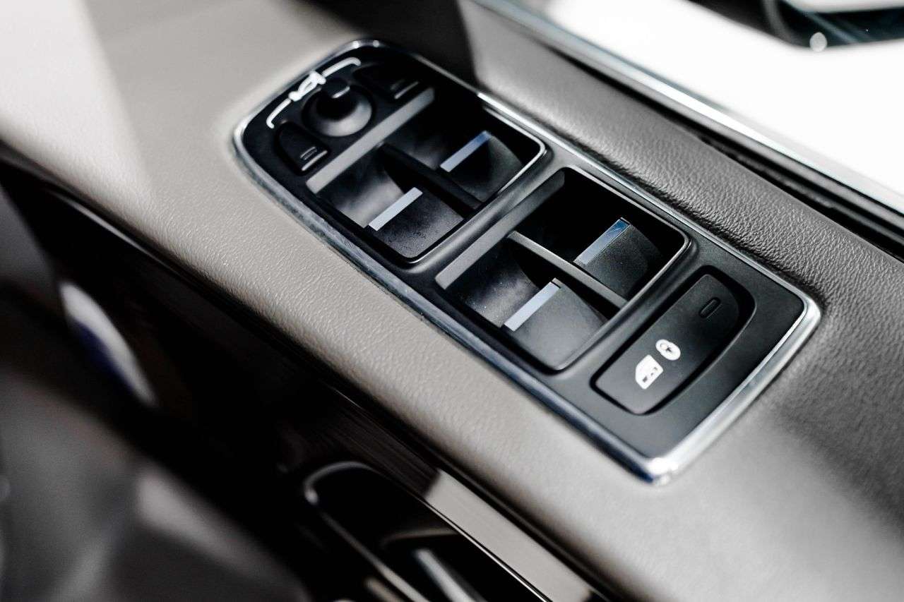 2016 JAGUAR F-PACE 2016 JAGUAR F-PACE