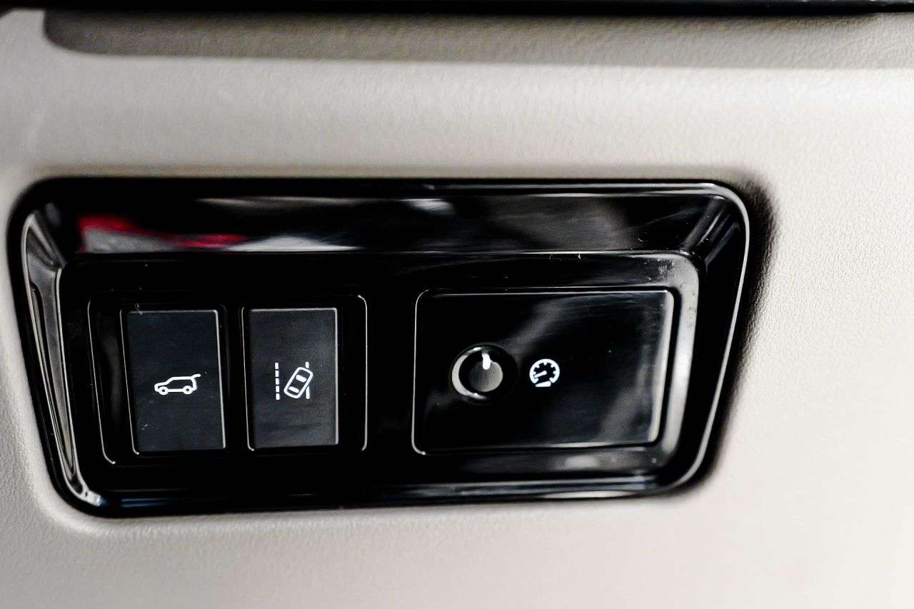 2016 JAGUAR F-PACE 2016 JAGUAR F-PACE