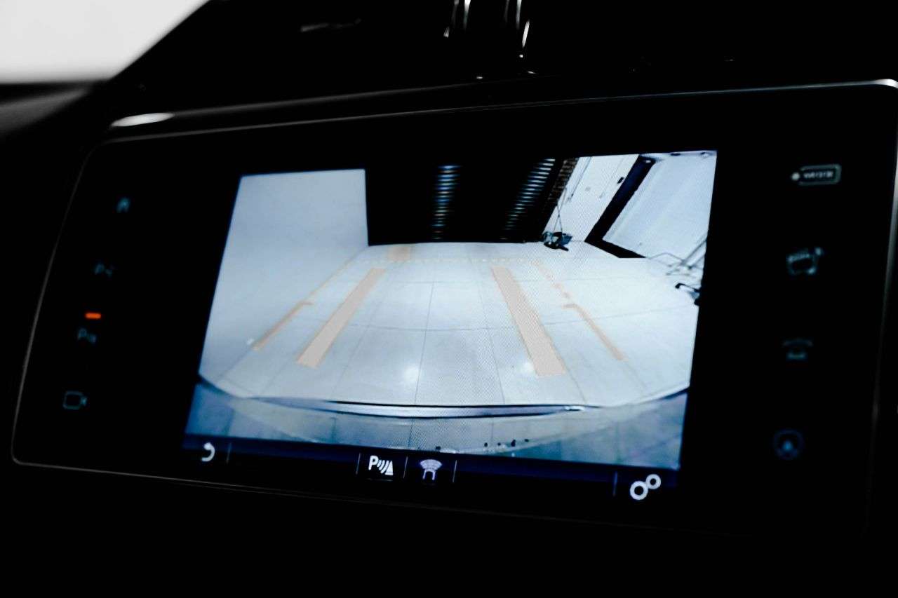 2016 JAGUAR F-PACE 2016 JAGUAR F-PACE