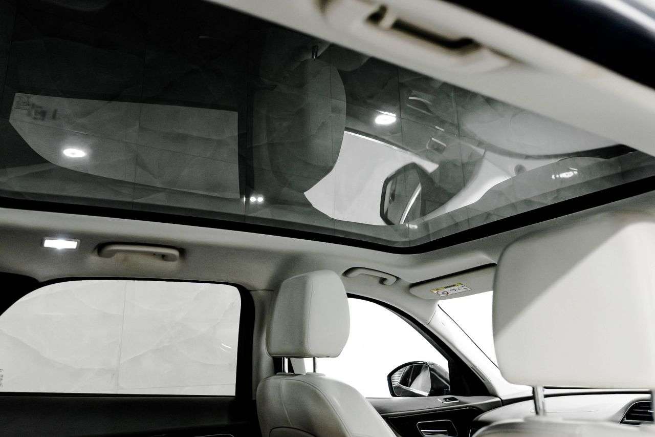 2016 JAGUAR F-PACE 2016 JAGUAR F-PACE