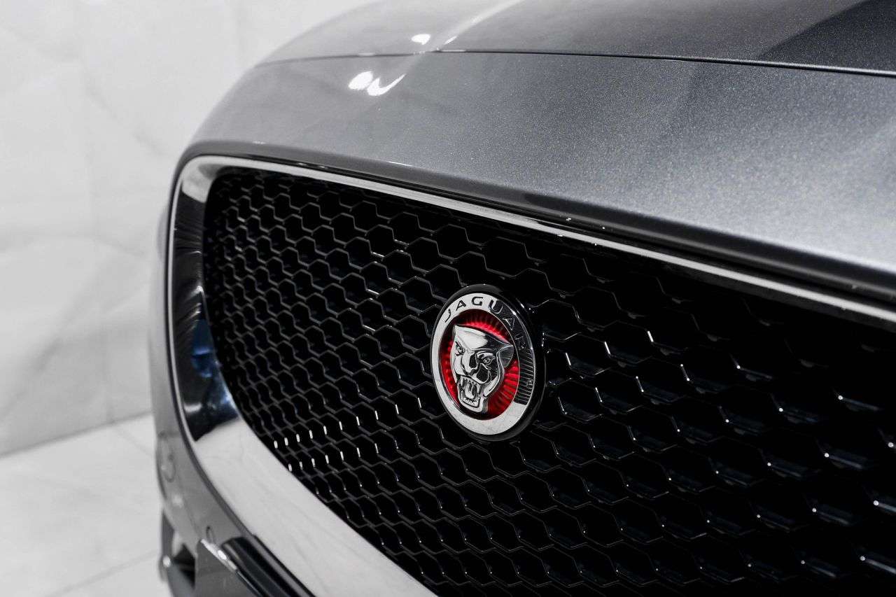 2016 JAGUAR F-PACE 2016 JAGUAR F-PACE