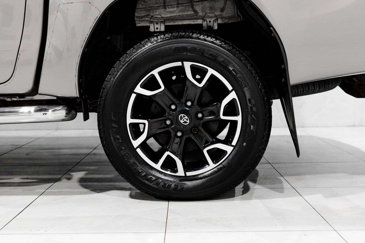 2017 TOYOTA HI-LUX 2017 TOYOTA HI-LUX