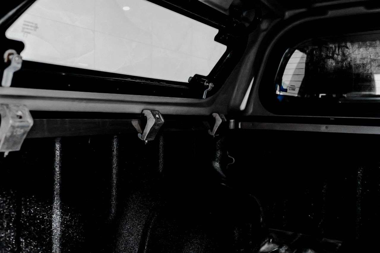 2017 TOYOTA HI-LUX 2017 TOYOTA HI-LUX