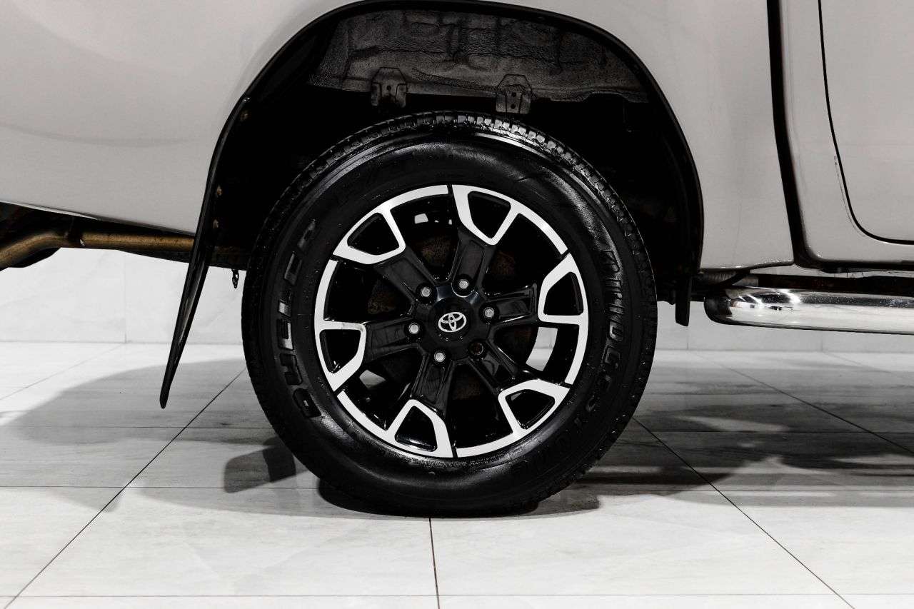 2017 TOYOTA HI-LUX 2017 TOYOTA HI-LUX