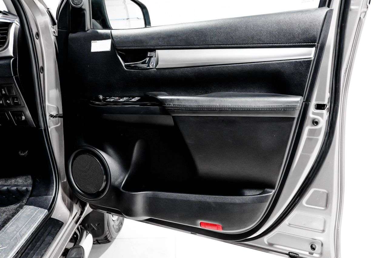 2017 TOYOTA HI-LUX 2017 TOYOTA HI-LUX