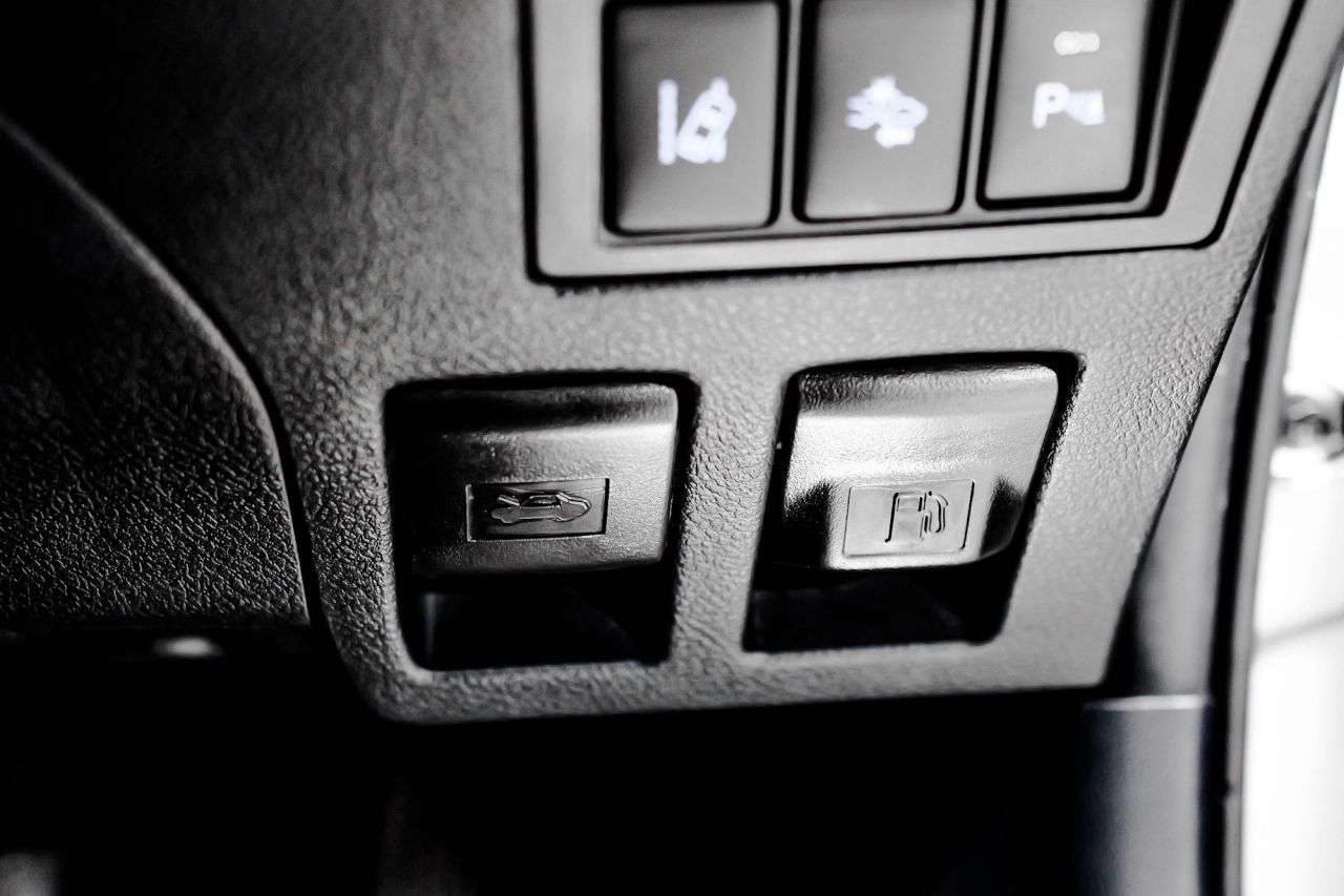 2017 TOYOTA HI-LUX 2017 TOYOTA HI-LUX