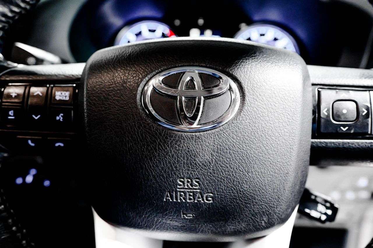 2017 TOYOTA HI-LUX 2017 TOYOTA HI-LUX