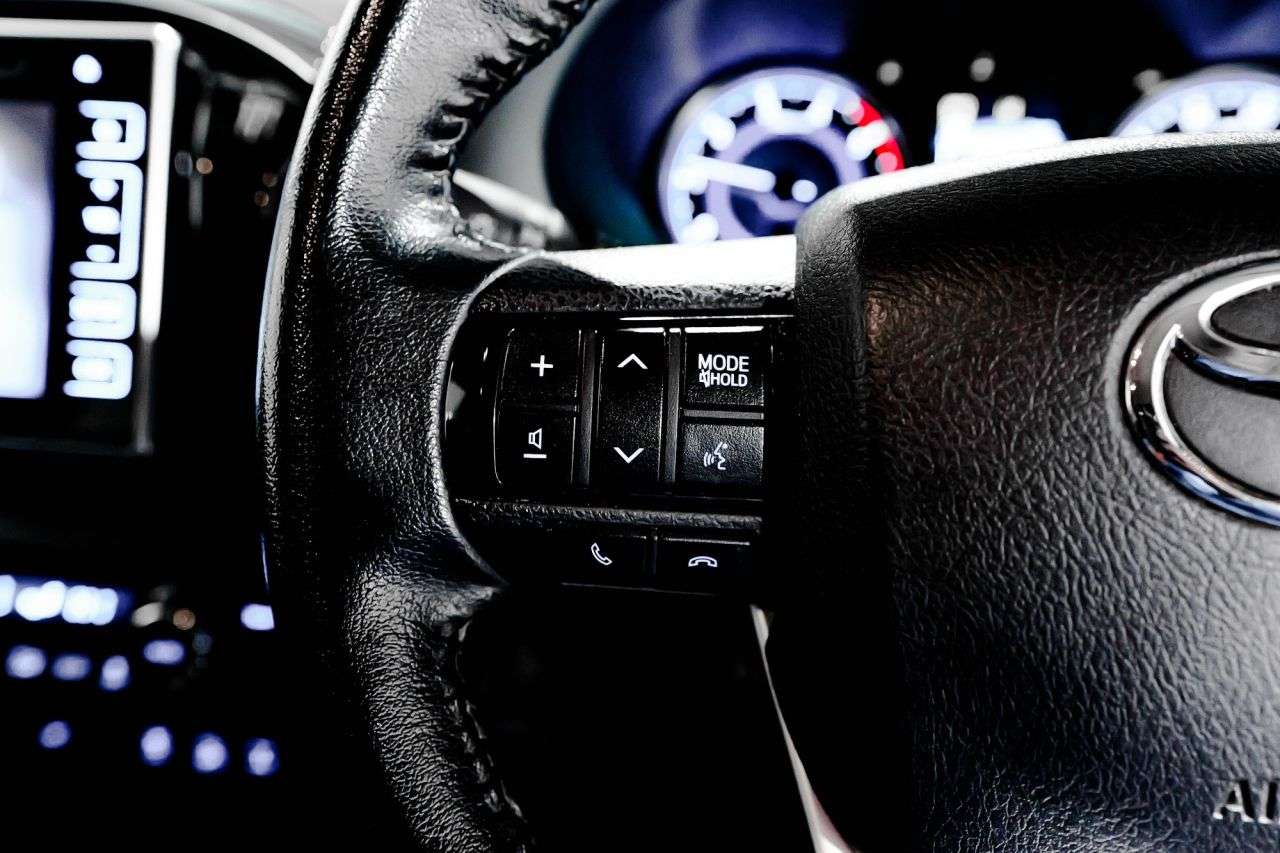 2017 TOYOTA HI-LUX 2017 TOYOTA HI-LUX