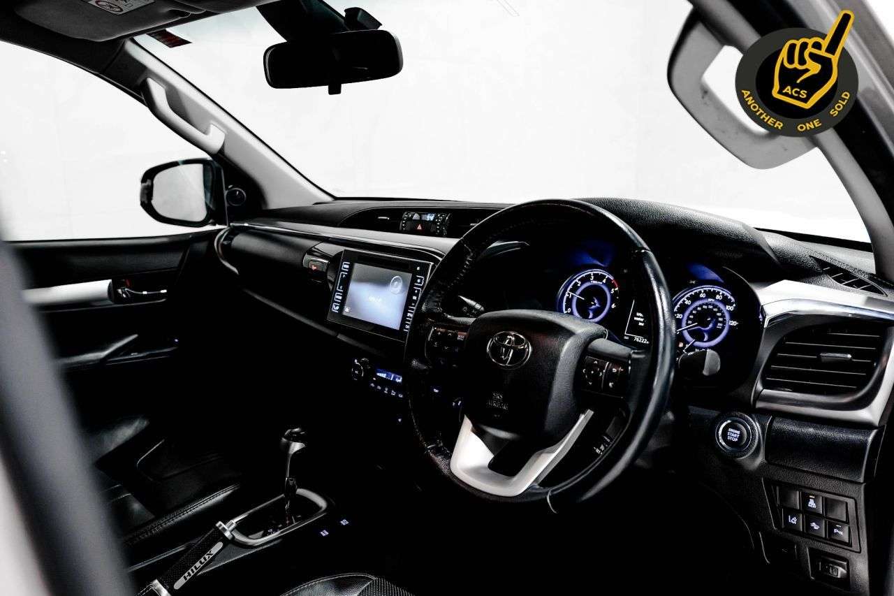 2017 TOYOTA HI-LUX 2017 TOYOTA HI-LUX