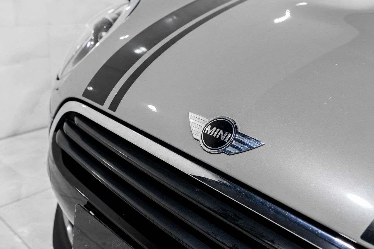 2017 MINI CLUBMAN 2017 MINI CLUBMAN