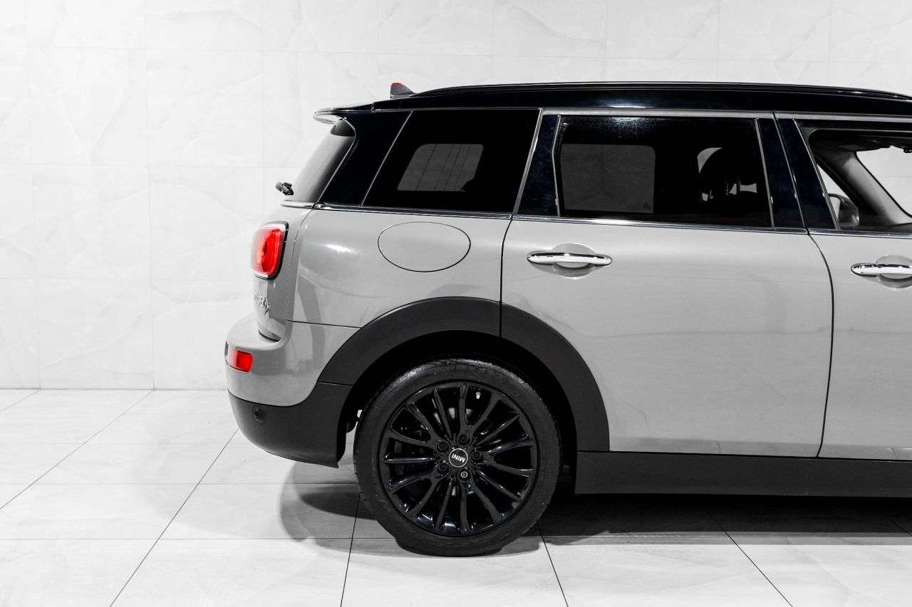 2017 MINI CLUBMAN 2017 MINI CLUBMAN